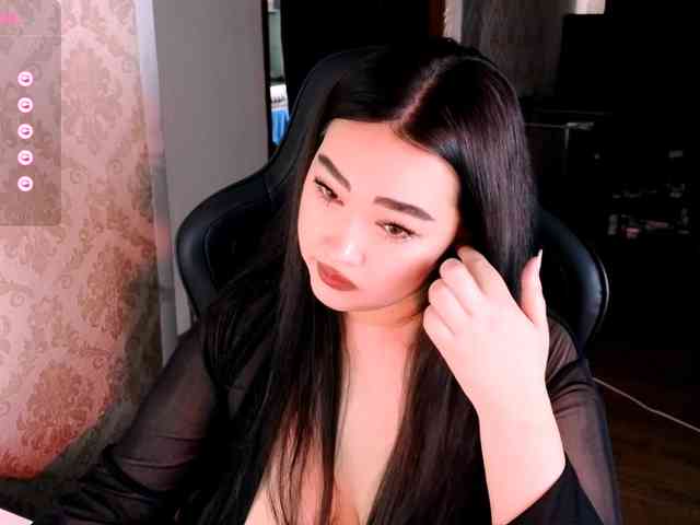 EricaWayne webcam
