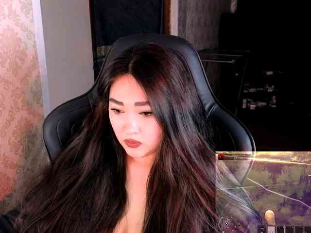 EricaWayne webcam