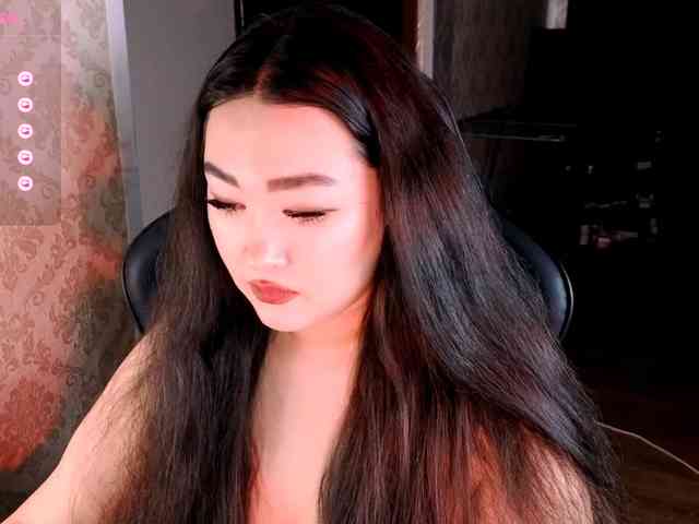EricaWayne webcam