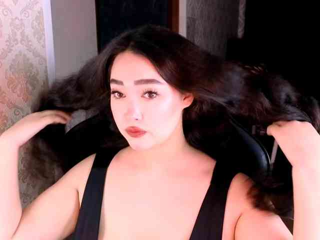 EricaWayne webcam
