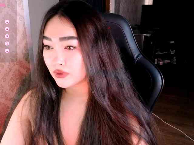 EricaWayne webcam