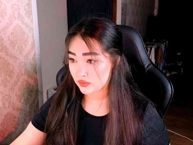 EricaWayne webcam