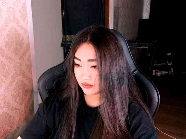 EricaWayne webcam