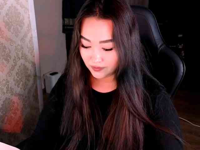 EricaWayne webcam
