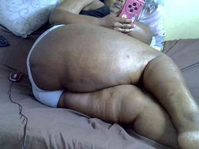 Sexxymamitaa1 webcam