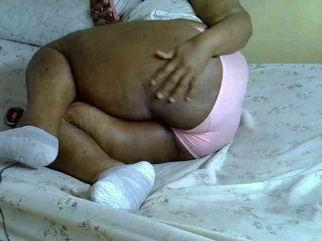 Sexxymamitaa1 webcam