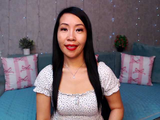 Sarahsexygirl live cam on BongaCams