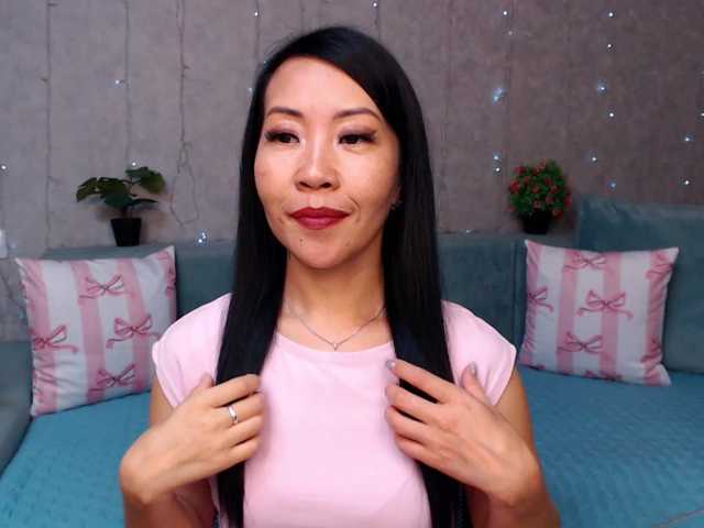 Sarahsexygirl live cam on BongaCams