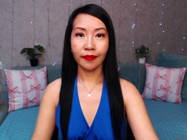 Sarahsexygirl live cam on BongaCams
