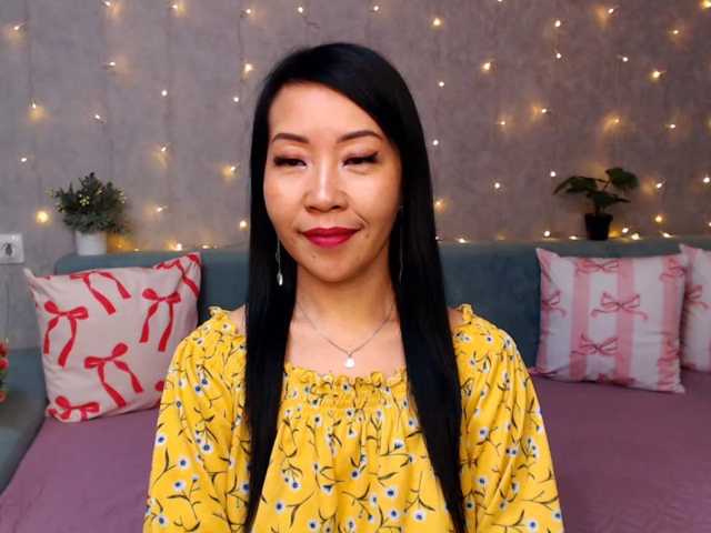 Sarahsexygirl live cam on BongaCams
