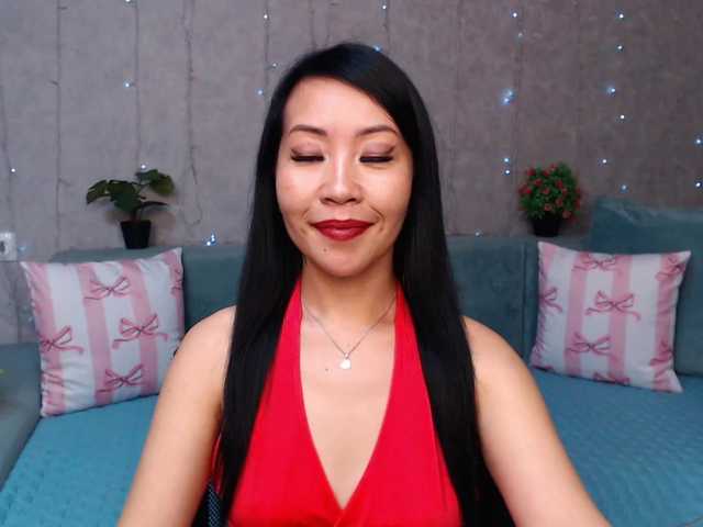 Sarahsexygirl live cam on BongaCams