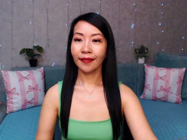 Sarahsexygirl live webcam show