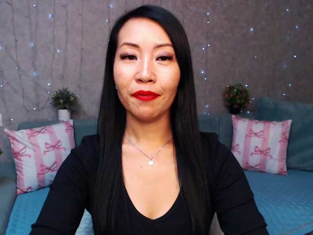 Sarahsexygirl's BongaCams show and profile