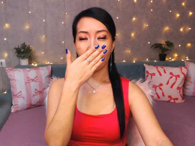 Sarahsexygirl live cam on BongaCams