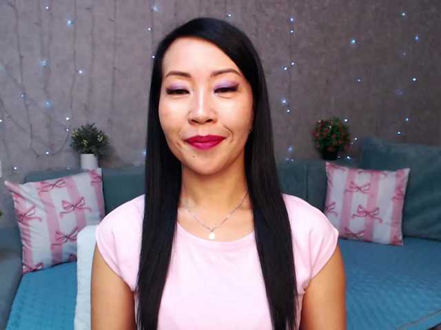 Sarahsexygirl's BongaCams show and profile