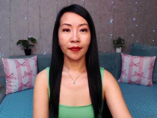 Sarahsexygirl live webcam show