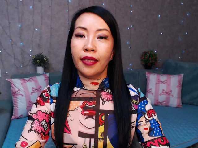 Sarahsexygirl's BongaCams show and profile