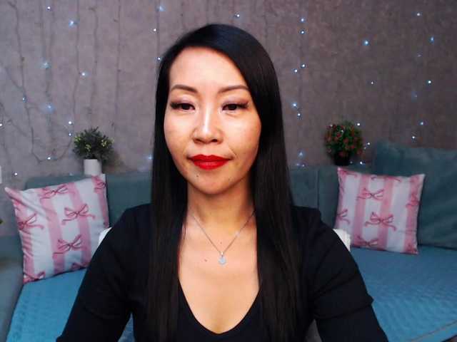 Sarahsexygirl's BongaCams show and profile