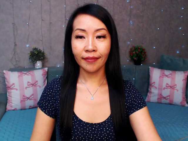 Sarahsexygirl live cam on BongaCams