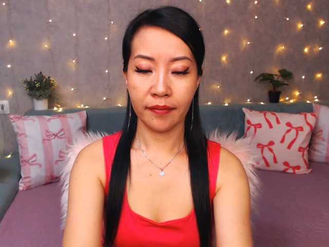 Sarahsexygirl live cam on BongaCams