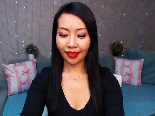 Sarahsexygirl's BongaCams show and profile