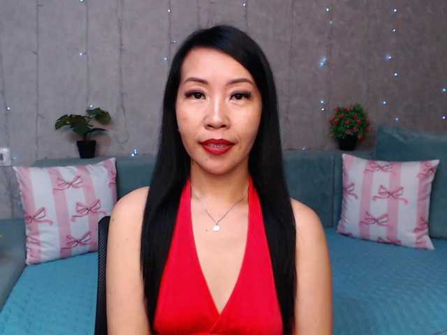 Sarahsexygirl live cam on BongaCams