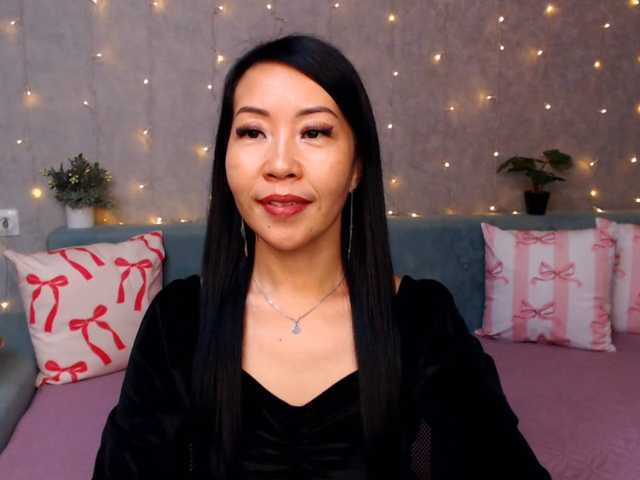 Sarahsexygirl live cam on BongaCams
