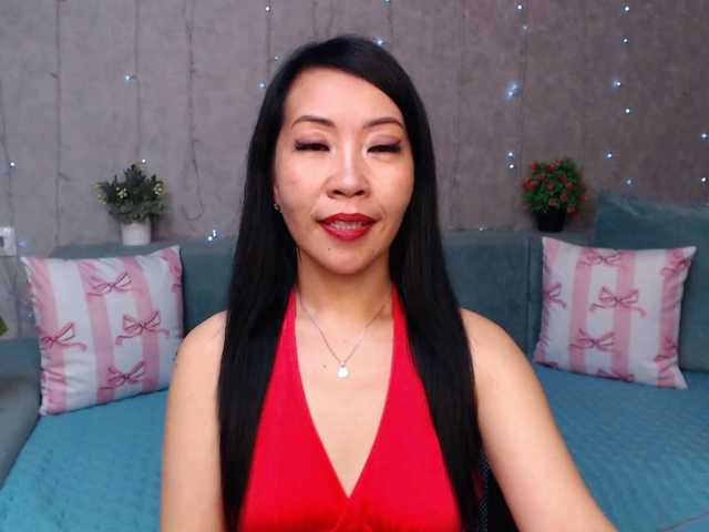 Sarahsexygirl live cam on BongaCams