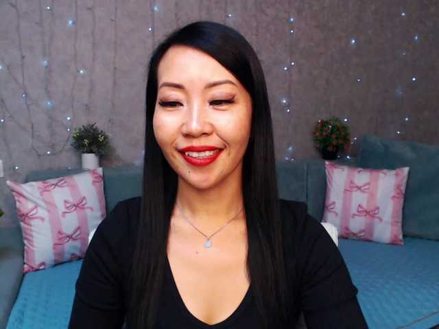 Sarahsexygirl's BongaCams show and profile