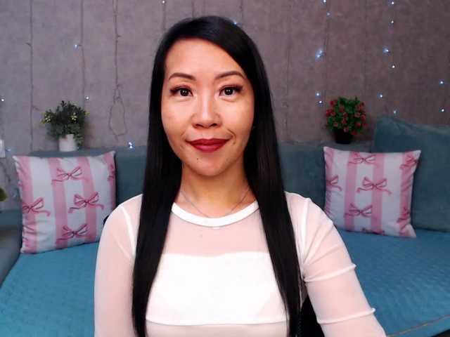 Sarahsexygirl live cam on BongaCams