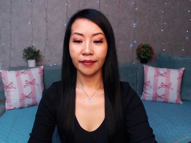 Sarahsexygirl live cam on BongaCams