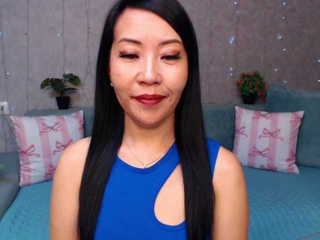 Sarahsexygirl live cam on BongaCams