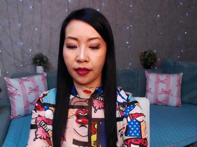 Sarahsexygirl's BongaCams show and profile