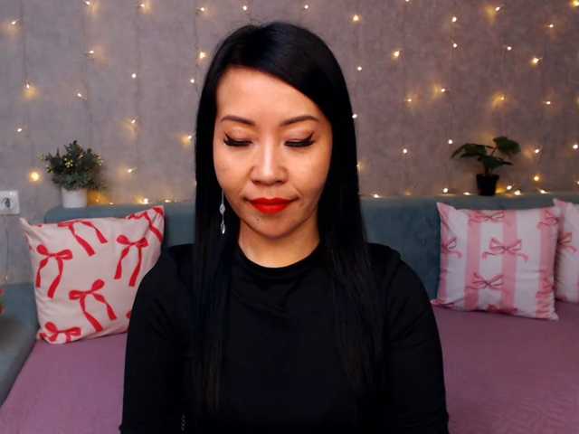 Sarahsexygirl, live now on BongaCams