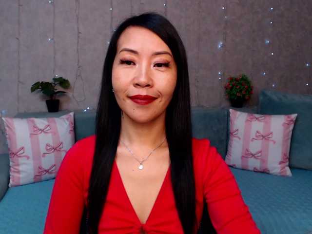 Sarahsexygirl live cam on BongaCams