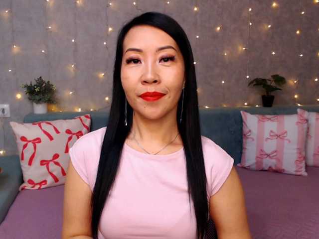 Sarahsexygirl live cam on BongaCams