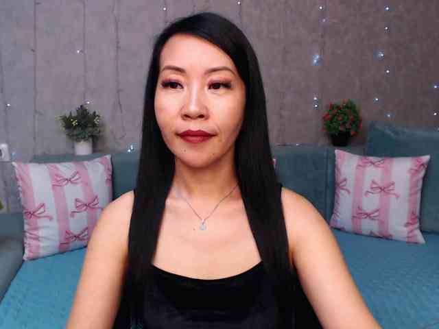 Sarahsexygirl Live Webcam on BongaCams
