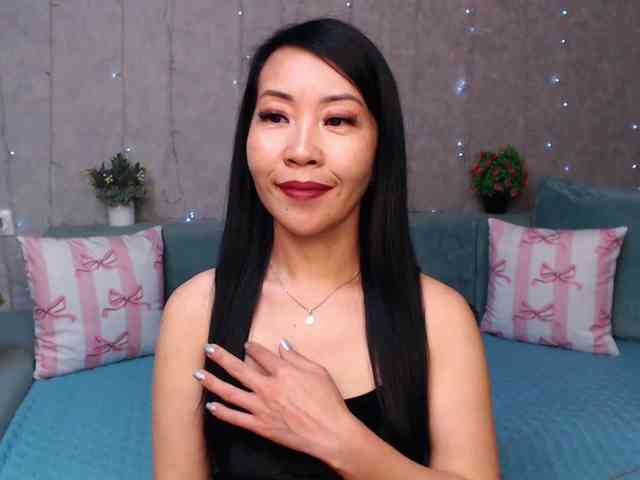 Sarahsexygirl Live Webcam on BongaCams