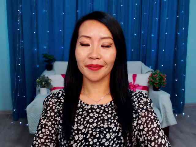 Sarahsexygirl bongacams