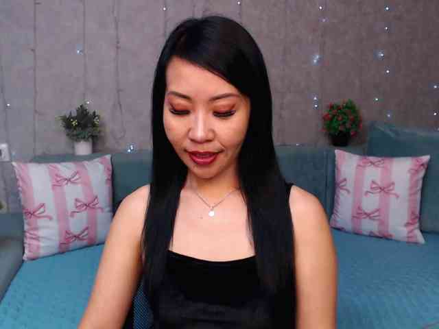 Sarahsexygirl Live Webcam on BongaCams