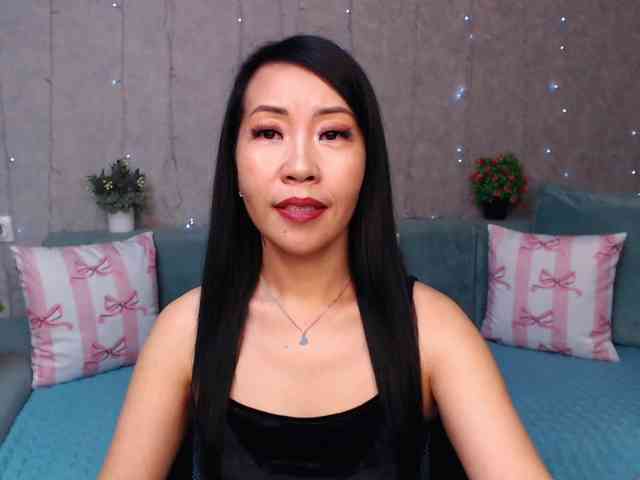 Sarahsexygirl Live Webcam on BongaCams