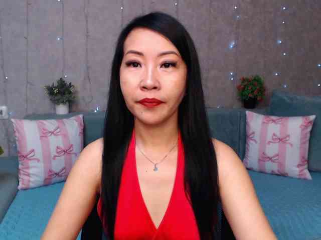 Sarahsexygirl Live Webcam on BongaCams