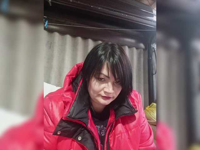 Ailin2's BongaCams show and profile