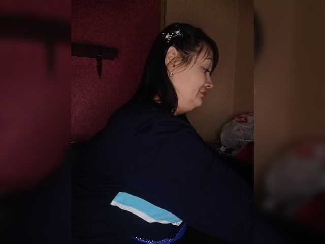 Ailin2's BongaCams show and profile