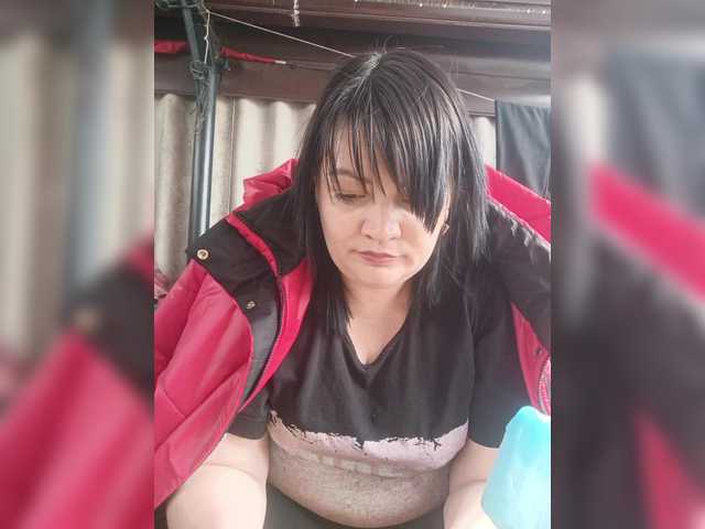 Ailin2's BongaCams show and profile