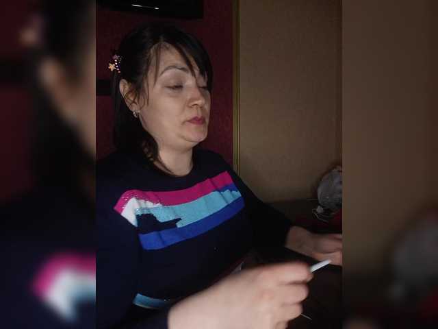 Ailin2's BongaCams show and profile