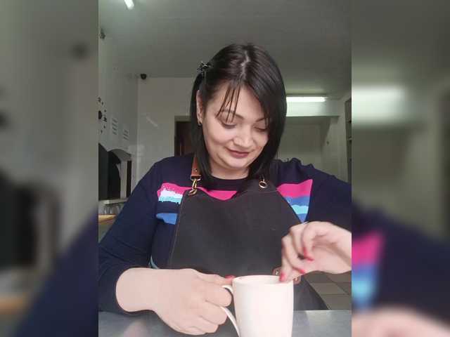 Ailin2's BongaCams show and profile