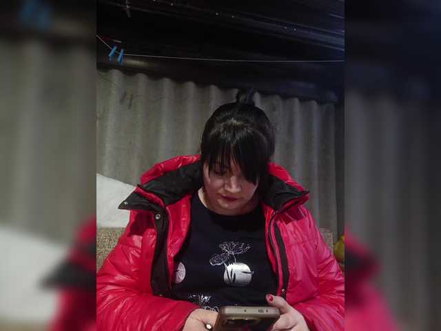 Ailin2's BongaCams show and profile