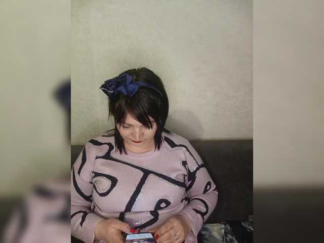 Ailin2's BongaCams show and profile