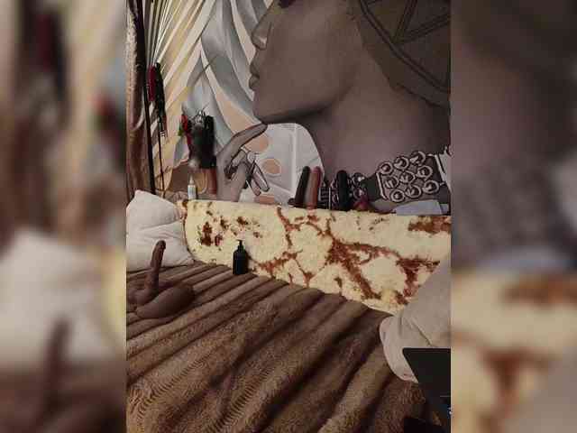 DianaAhTender webcam
